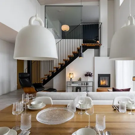 Villa Arctic Horizon House - Panoramic River Views *