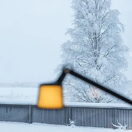 Arctic Horizon House - Panoramic River Views Villa