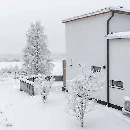 Arctic Horizon House - Panoramic River Views Villa *